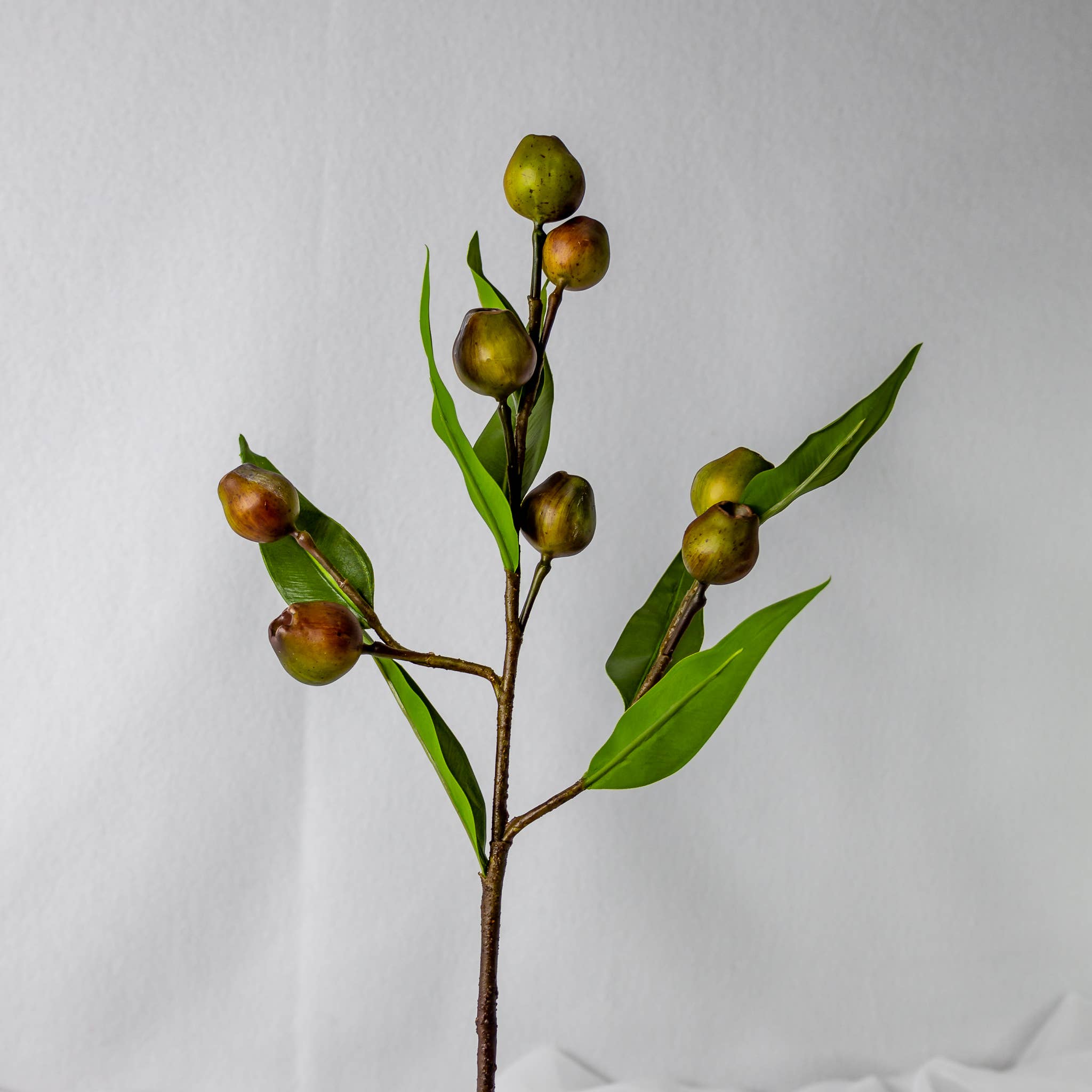 Realistic Artificial Flowers – wholesale Artificial flowers – Green Gum Nut Spray  - Realistic Artificial Flowers 4