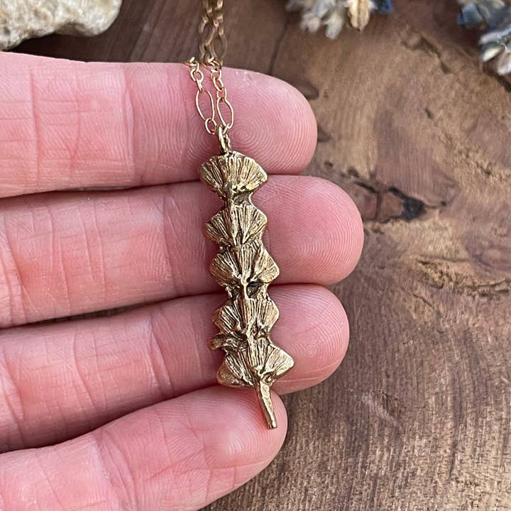 Ozark Impressions Jewelry - Wholesale Pendant/Charm Necklace - Lavender 5 Flower Necklace - Vert (Silver, Bronze or Copper)3