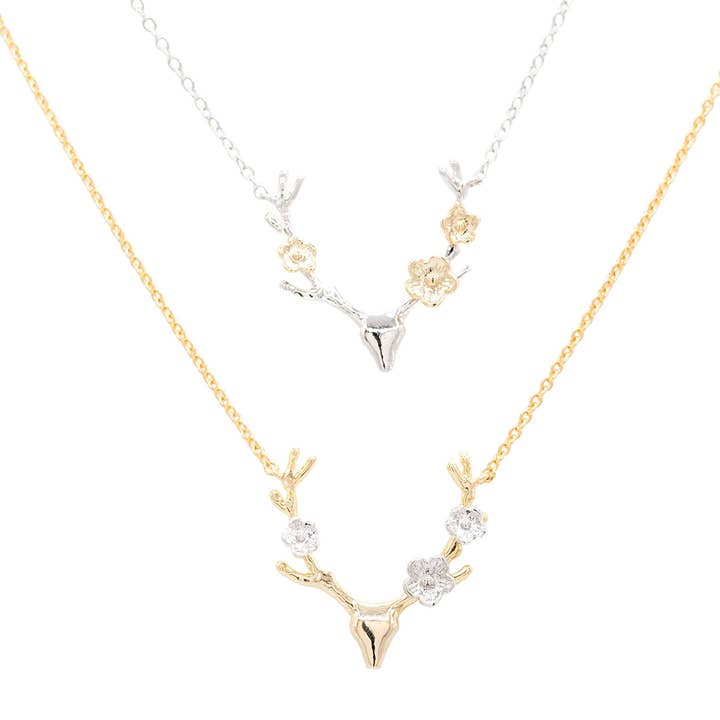 Collana con ciondolo a forma di corno di cervo e corona di fiori in metallo misto per la vendita all'ingrosso da parte di Rebecca Accessories LLC