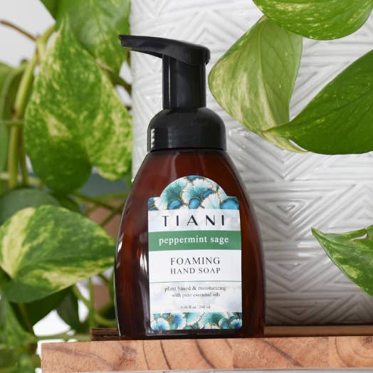 Savon moussant : Sauge menthe poivrée pour la vente par Tiani Body Care