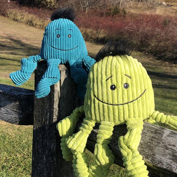 HuggleGroup - Wholesale Pet Plush Toy - Dog - Octavie Octopus Knottie® Plush Dog Toy3