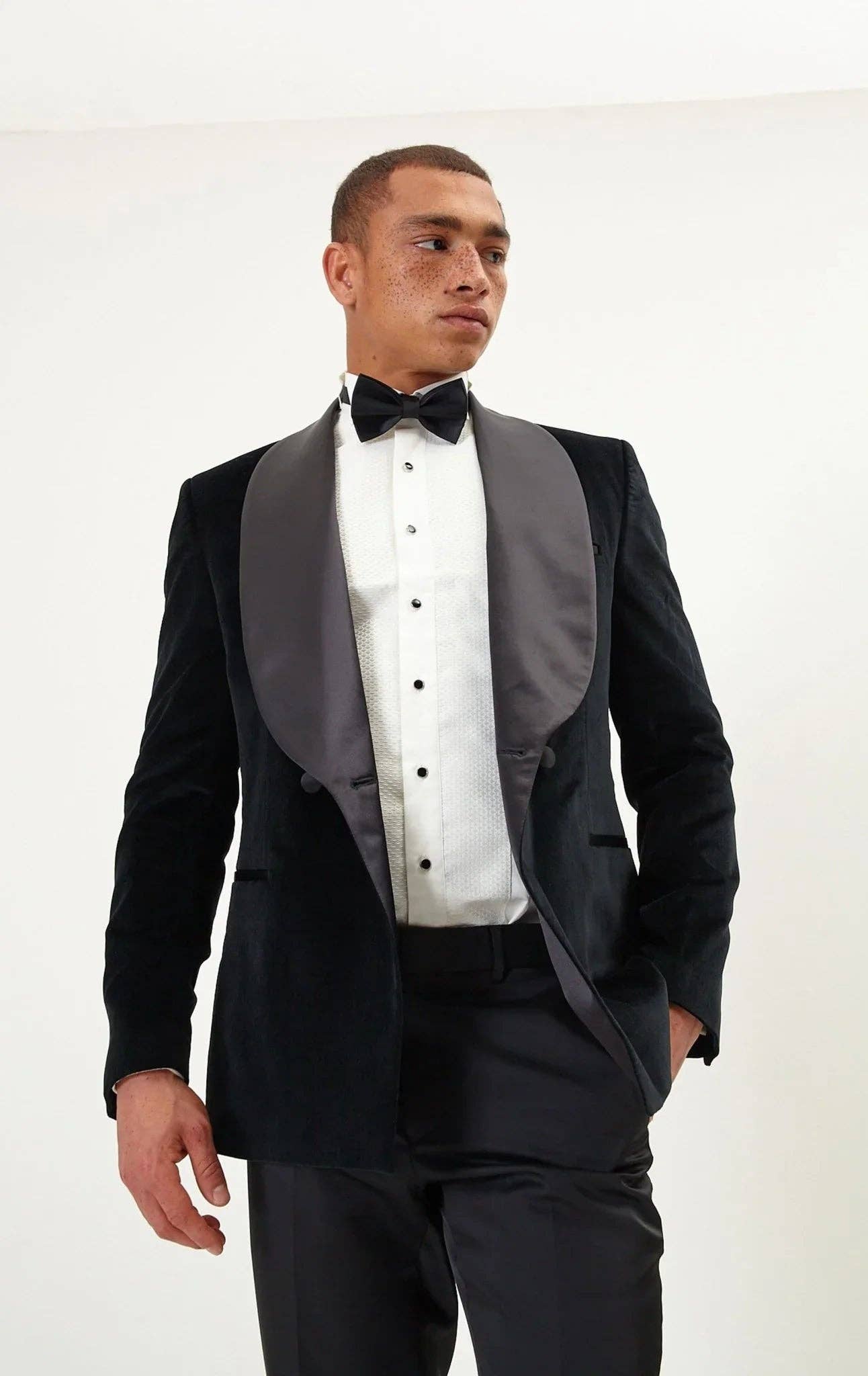 Men's Double Breasted Tuxedo - Black Velvet for wholesale on Faire3