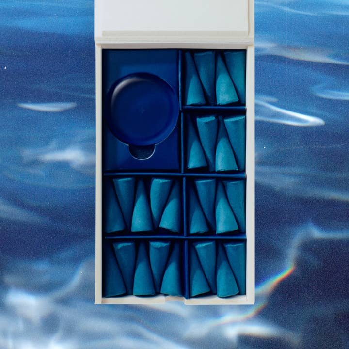 ripple⁺ home - Wholesale Incense - ripple⁺ Relax Incense Droplets – Wild Berry – 26 Droplets1