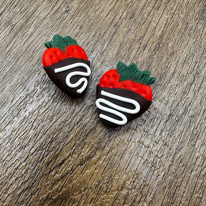 Chocolate Covered Strawberry Polymer Clay Pin for wholesale by Making with Molli