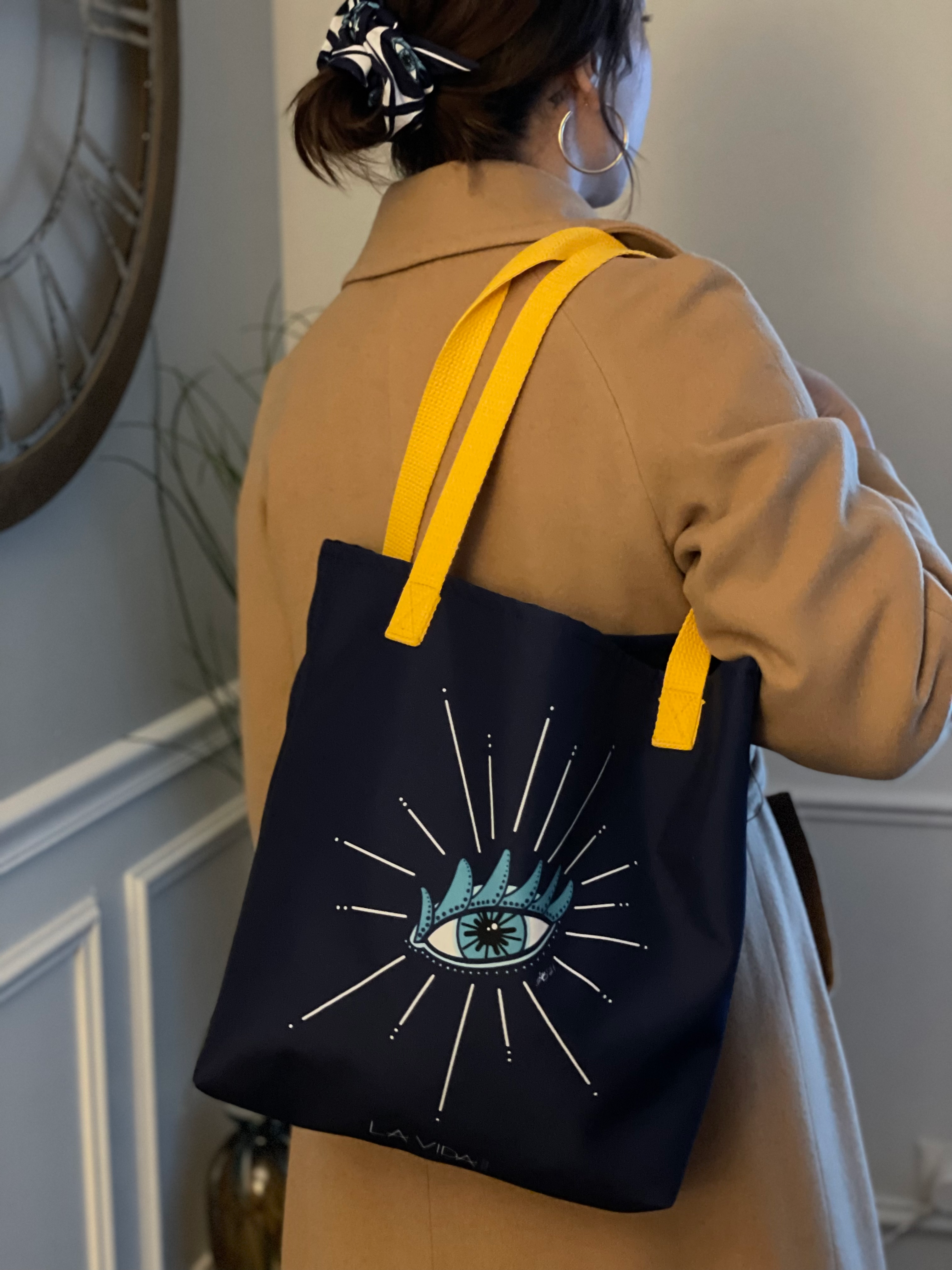 La Vida Creative - Wholesale Tote Bag - Women's - Medium Ojo Tote Bag (no pocket)1