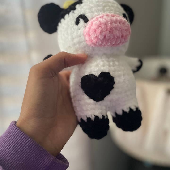 Anh2 LTD - Wholesale Stuffed/Plush Toy - Kids & Baby - Crochet Mini Cow Plushie, Plush Animal Toy, Cow Lover Gift