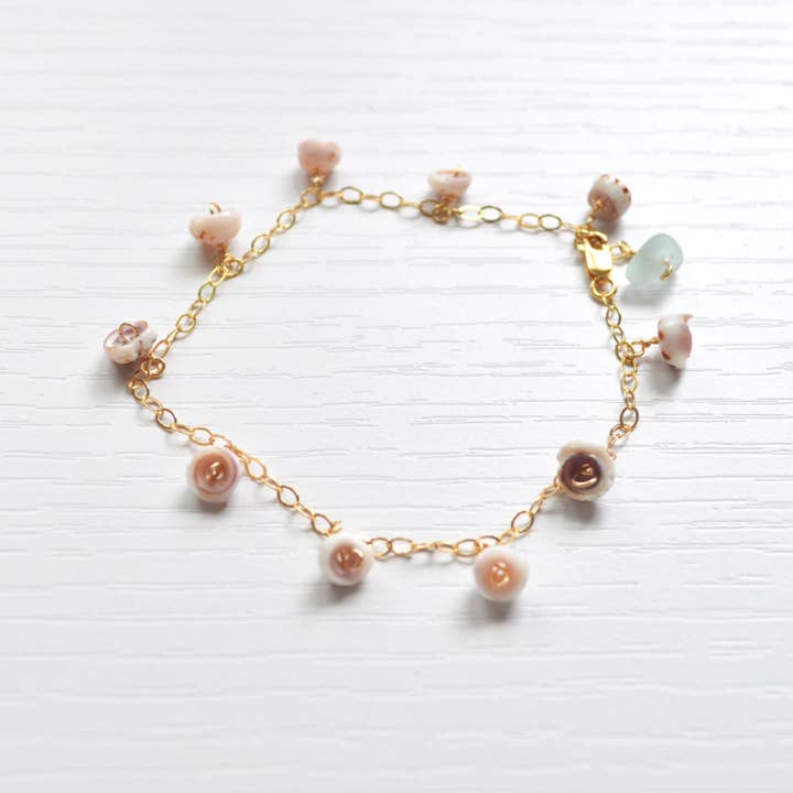 Salty But Sweet - Wholesale Charm/dangle bracelet - Puka Shell Chain Bracelet5