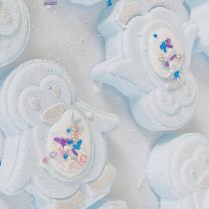 The Burlap Barn Company - Wholesale Bath Bomb/Fizz - Penguin Bath Bomb
