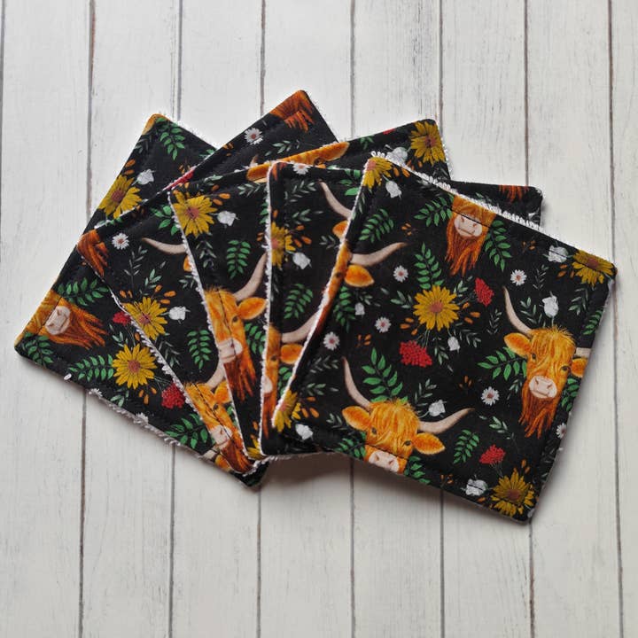 Hooglandkoe herbruikbare gezichtdoekjes, donkere milieuvriendelijke doeken voor wholesale door Hannah and me