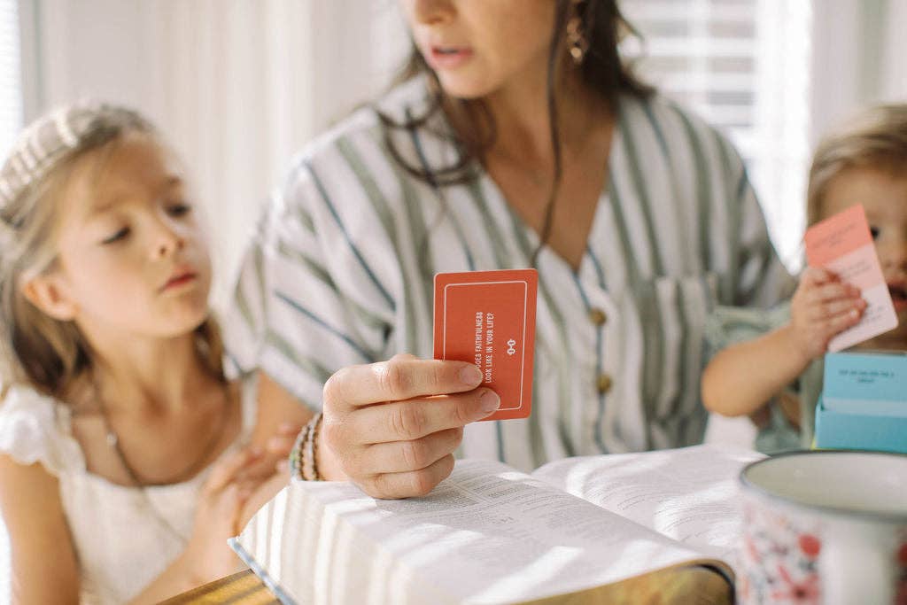 Tiny Theologians - Wholesale Learning Cards - Kids & Baby - Everyday Discipleship: Questions to Help Families Grow Together42