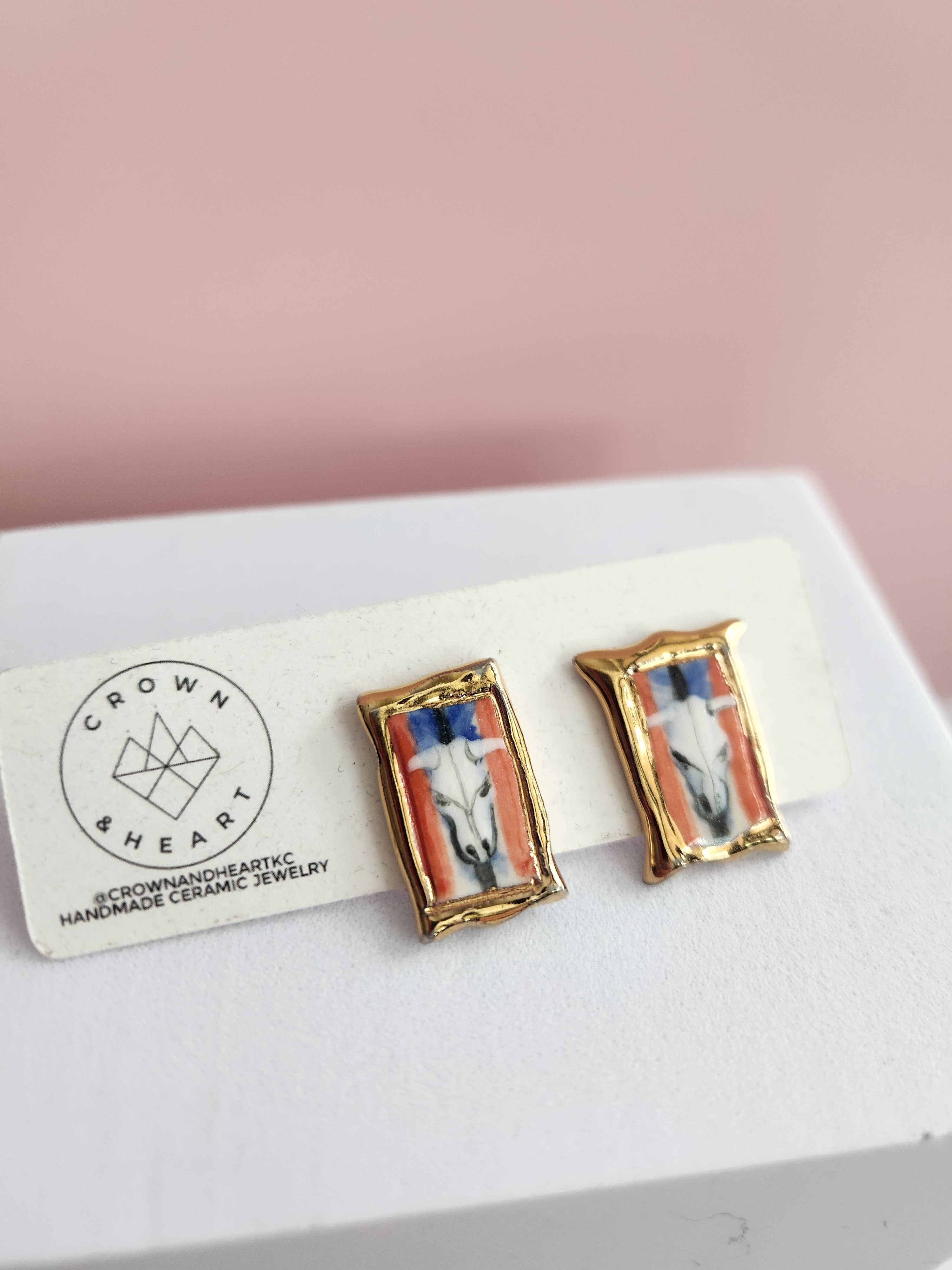 Crown & Heart – wholesale Stud/post earrings – Mini masterpiece studs11