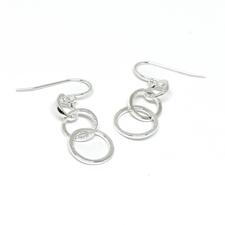 Aspen Interlocking Ring Earrings - Silver for wholesale by Clementine Jewellery