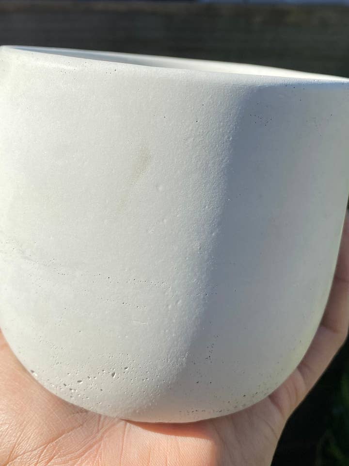 4 “ Round Concrete Pot (Natural) for wholesale by Made By Rheal