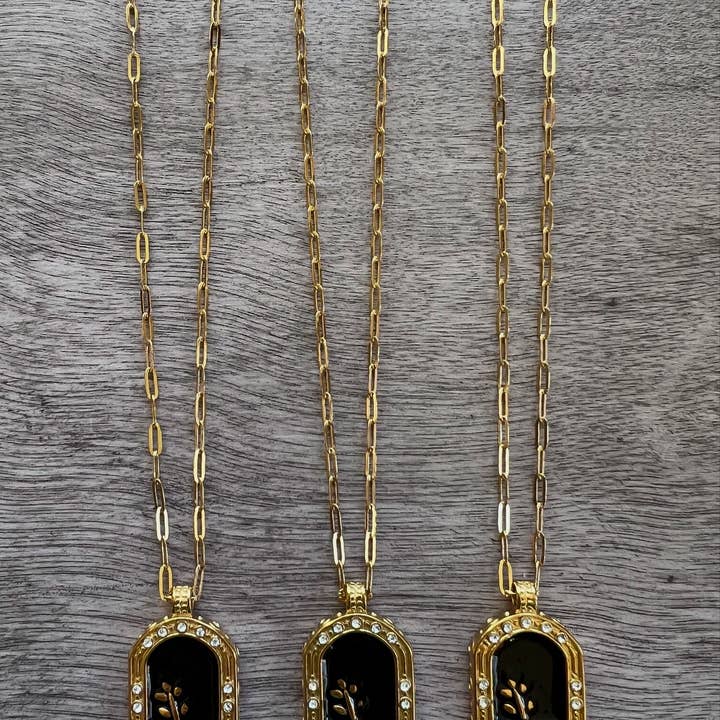 Chasing Cherubs - Wholesale Pendant/Charm Necklace - Framed