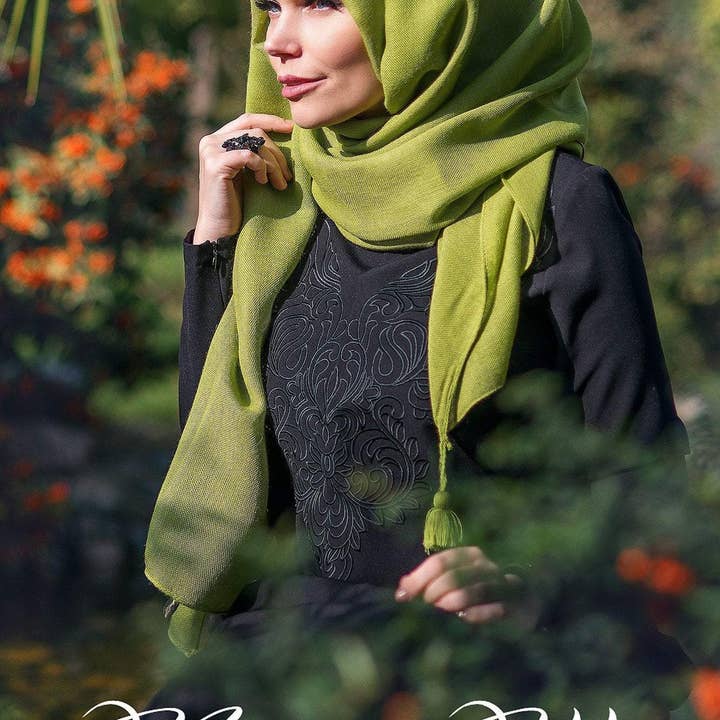 Queen Hijab Lime for wholesale on Faire0