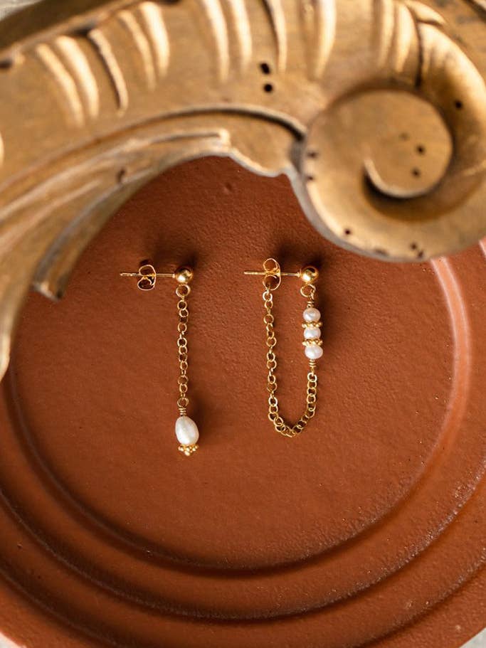 Brincos Éléia - Pérolas de água doce por atacado de SIKA BIJOUX