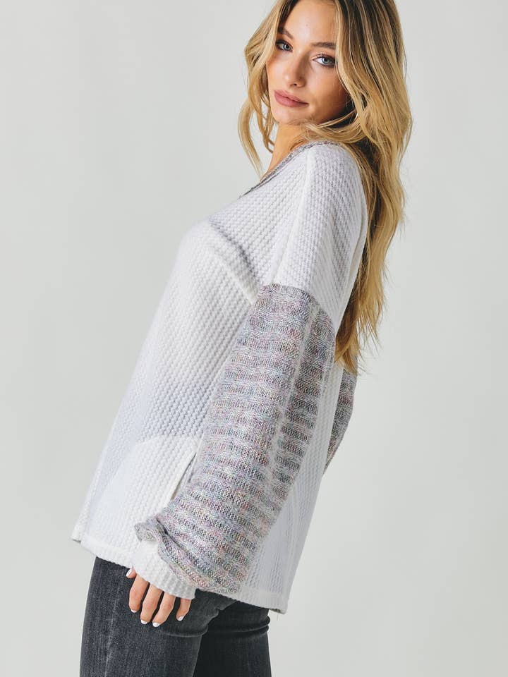 Davi & Dani - Wholesale Tunic - Women's - PLUS COLOR BLOCK V NECK LONG SLEEVE TOP3