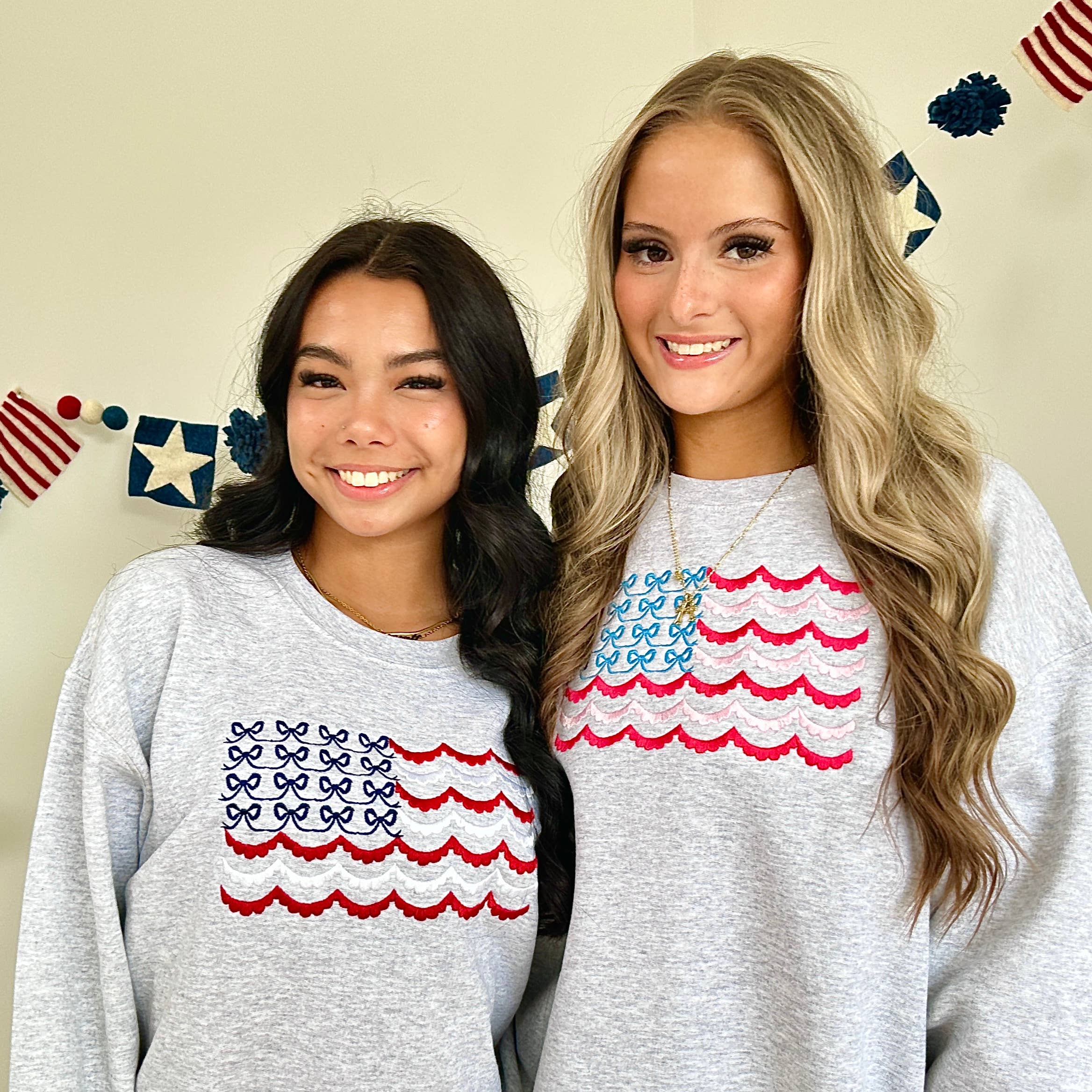 Arden & Gold - Wholesale Sweatshirt - Women's - Embroidered USA Bow and Scallop Crewneck Sweatshirt11