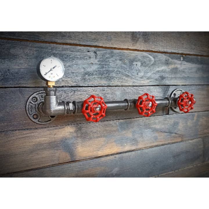 Väggmonterad klädhängare i metall, industriell stil, unika dekorationer för wholesale av Strange Workshop