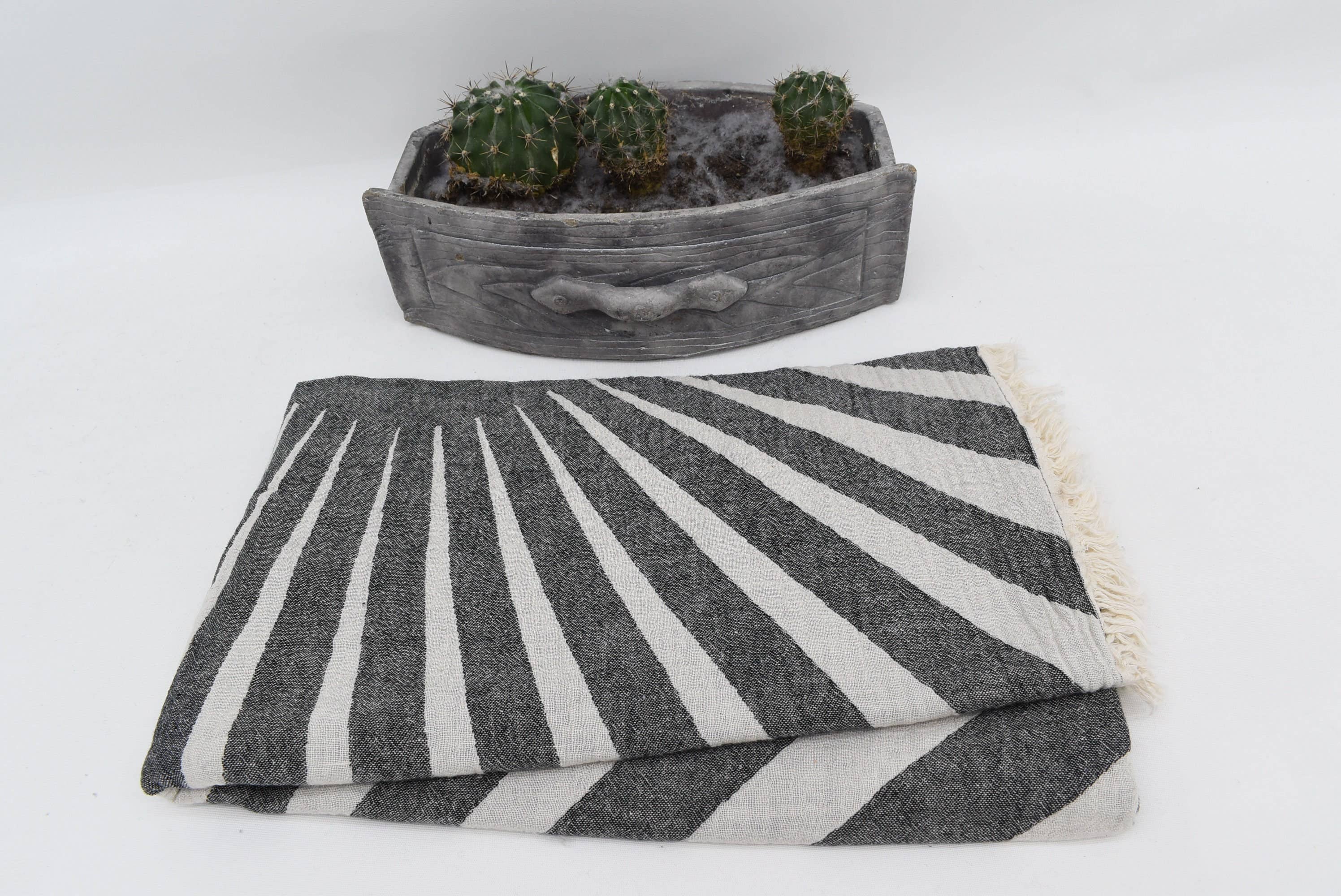 Organic Turkish Towels - Wholesale Picnic Blanket - Black Turkish Towel, Elegant Picnic Blanket3