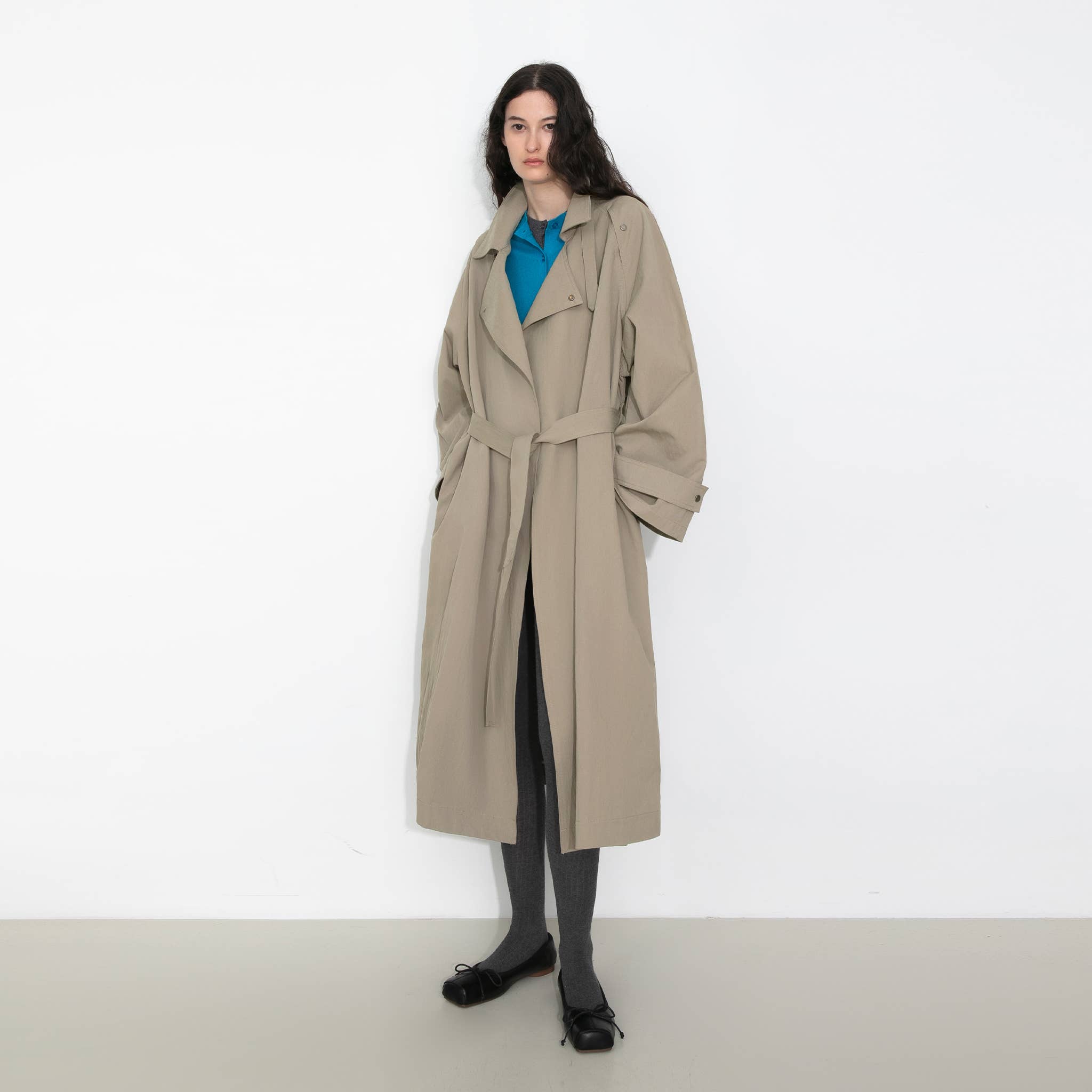 CUBIC - Wholesale Trench Coat - Women's - Oversized Large Lapel Long Trench Coat13