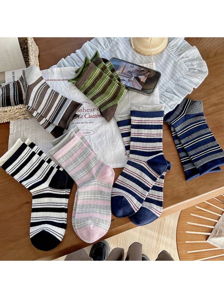 Rufia - Crew-sokker med multi-stribe strik for engroshandel hos Funkyrel® Atzbranding Limited