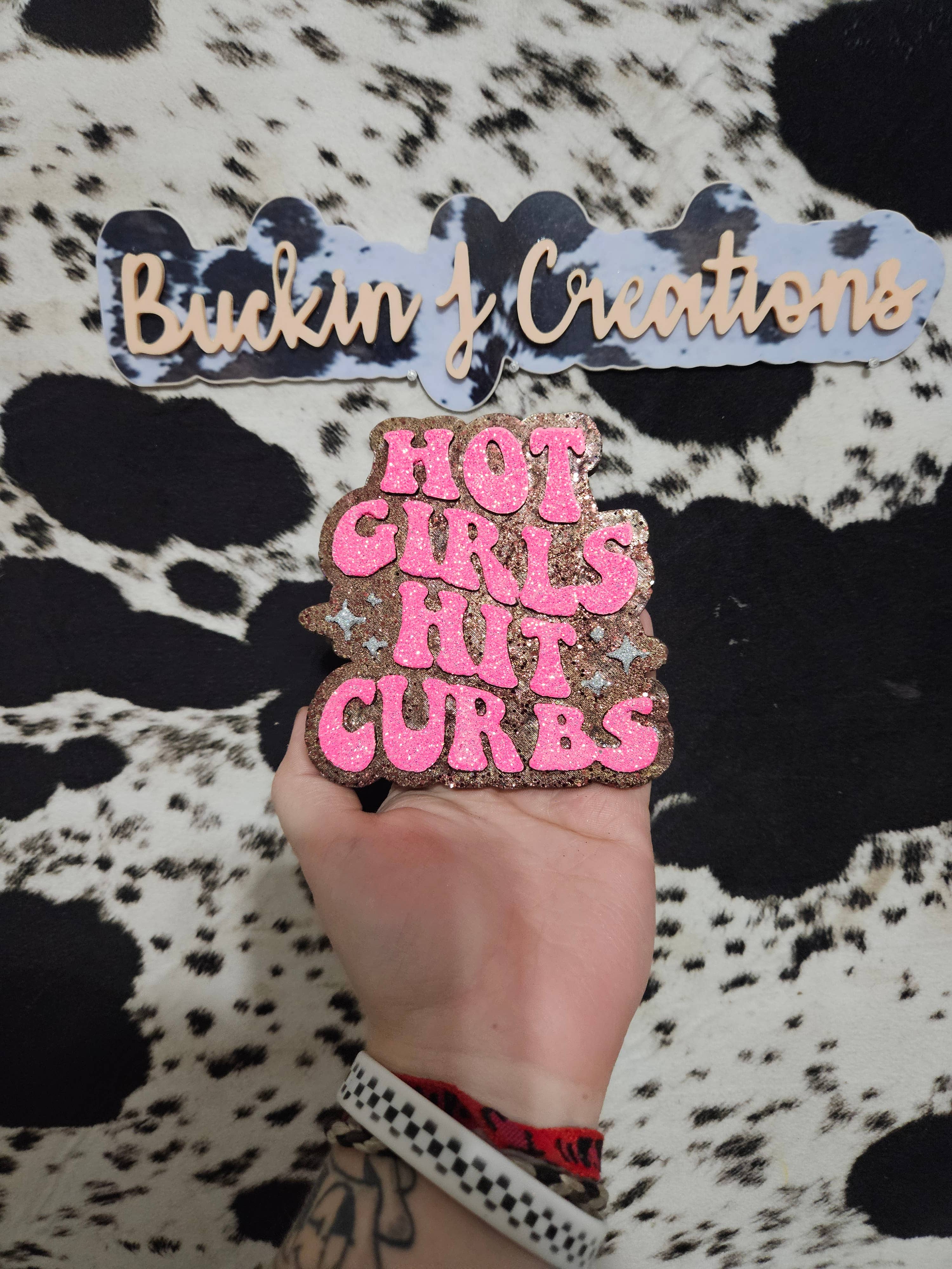 Buckin J Creations - Venta al por mayor Ambientador de coche - Mujer - Ambientador de coche Hot Girls Hit Curbs3