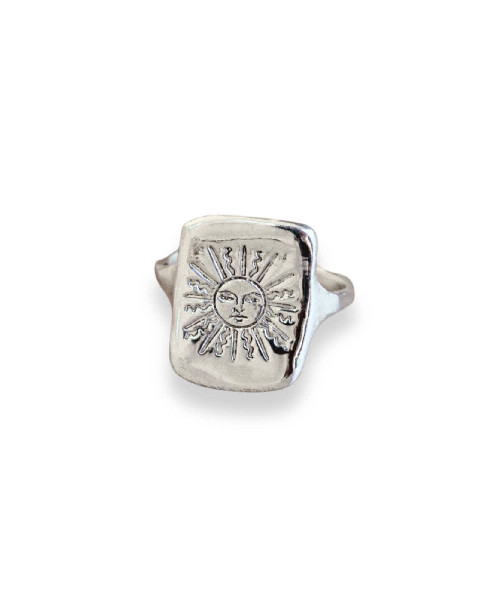 Dea Dia – wholesale Cocktail/Statement Ring – Sol Tarot Ring - Silver7