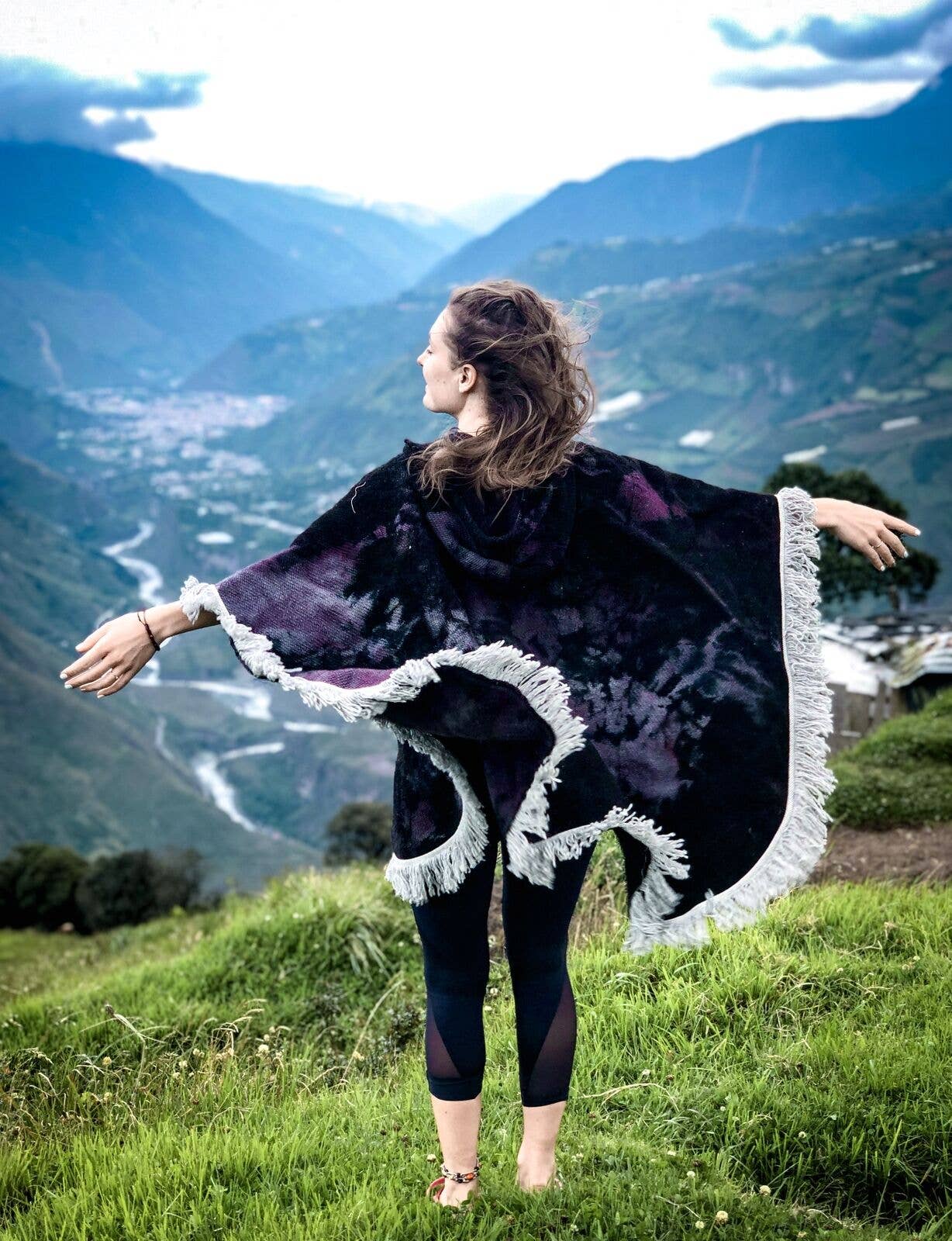 ECUALAMA – Engroshandel Poncho - Unisex – Llama Uld Unisex Sydamerikanske Håndvævede Hooded Poncho7