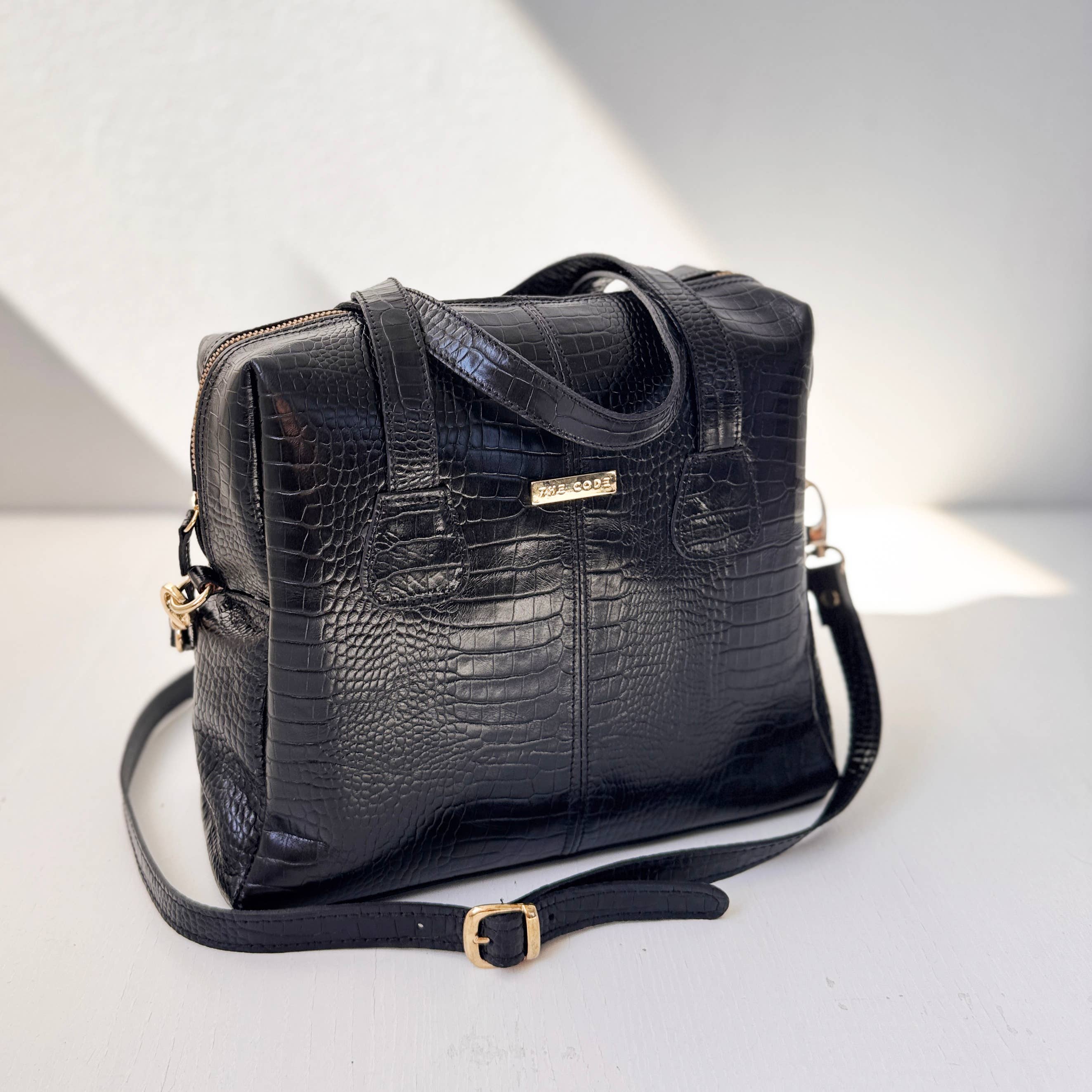 THE CODE - Wholesale Shoulder Bag - Women's - Shopper Amelia Black Crossbody Bag6