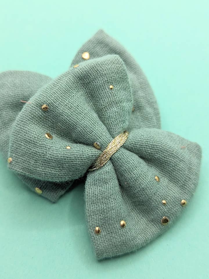 Barrete dupla gaze verde chá por atacado de L'atelier Nounille