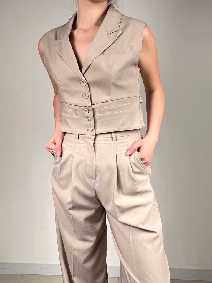 Getailleerde damesblazer - LAGUNE voor wholesale door MAXMILA PARIS