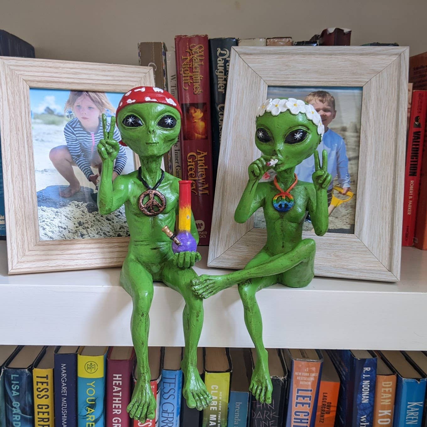 John Bernard & Company - Wholesale Decorative Figurine - “Hippie and Stoner” 10 Inch H Alien Shelf Sitter Statues3