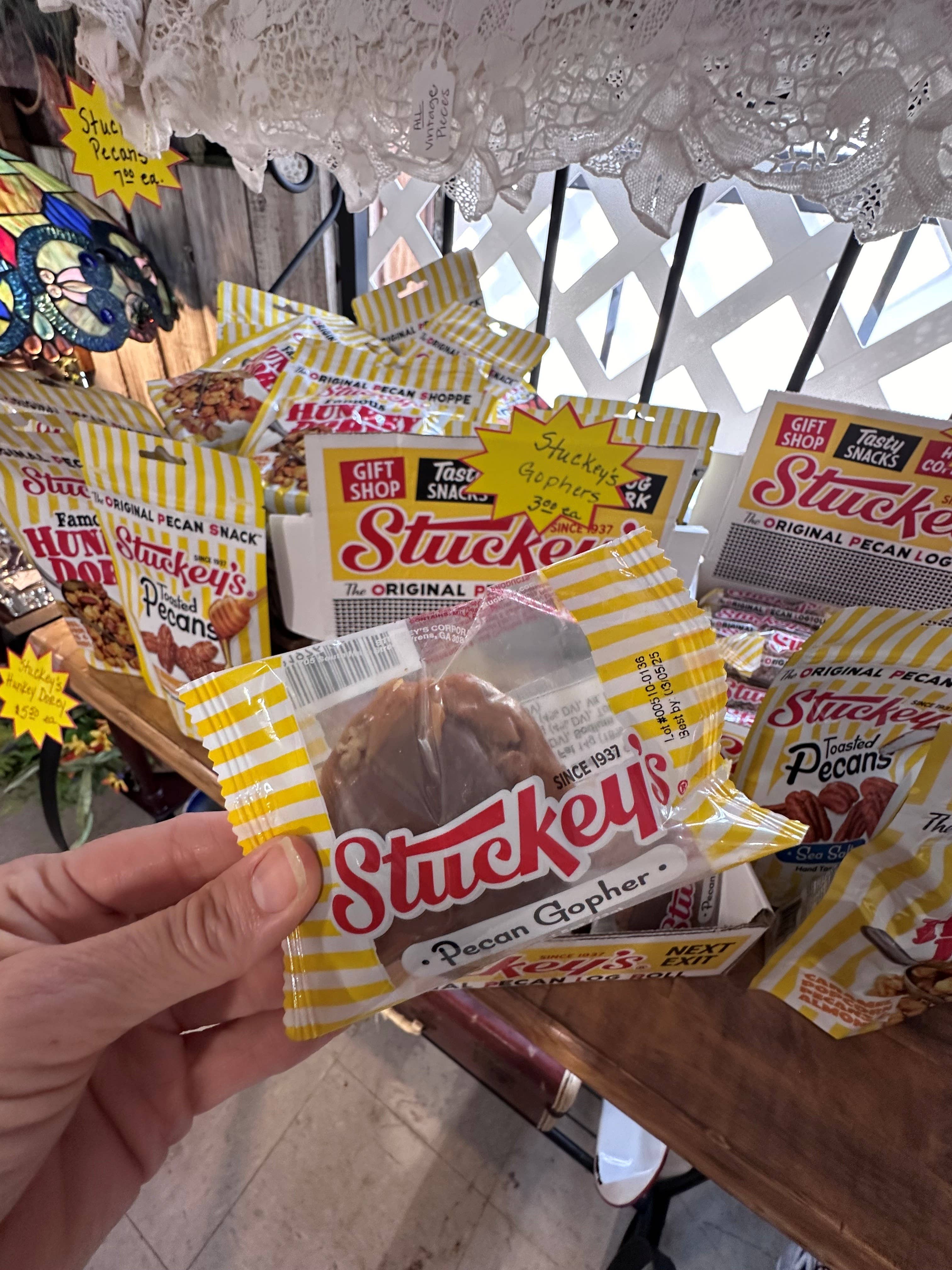 Stuckey's - Wholesale Chocolate Covered Sweets - Milk Chocolate Gopher11