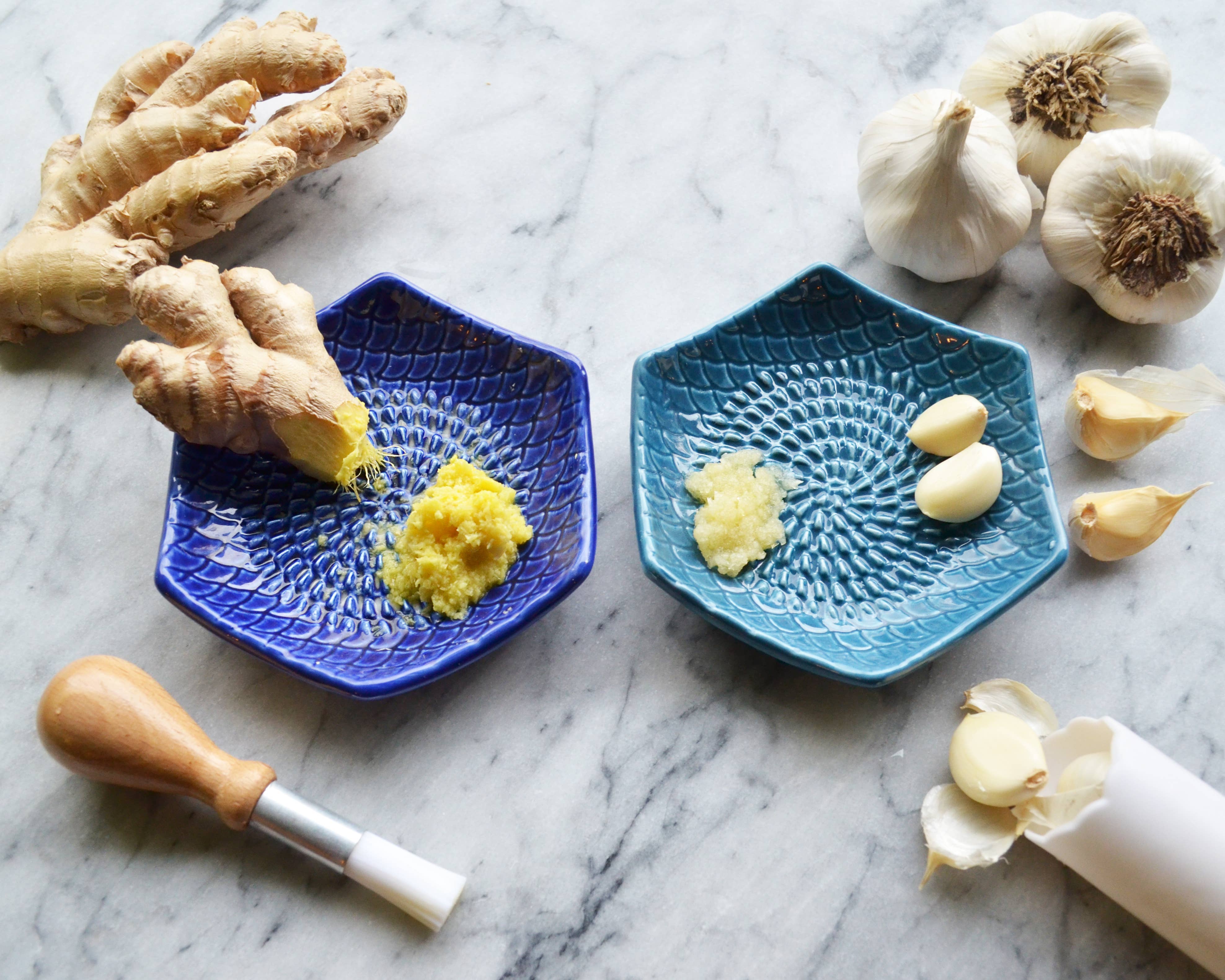 The Grate Plate Blue set with Grater, Garlic Peeler and Brush - Made in  Oregon