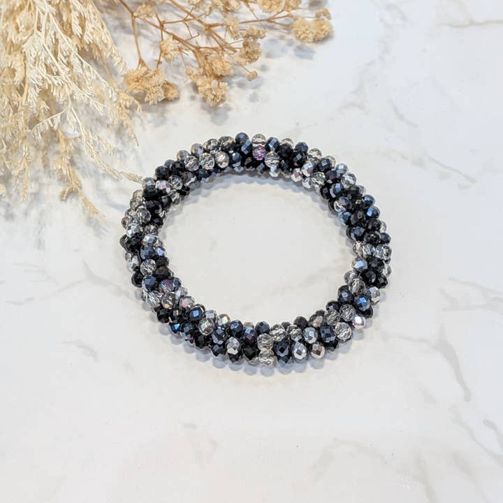 LOLO & YAYA - Wholesale Link & Chain Bracelet - Black-tone crystal effect bracelet15