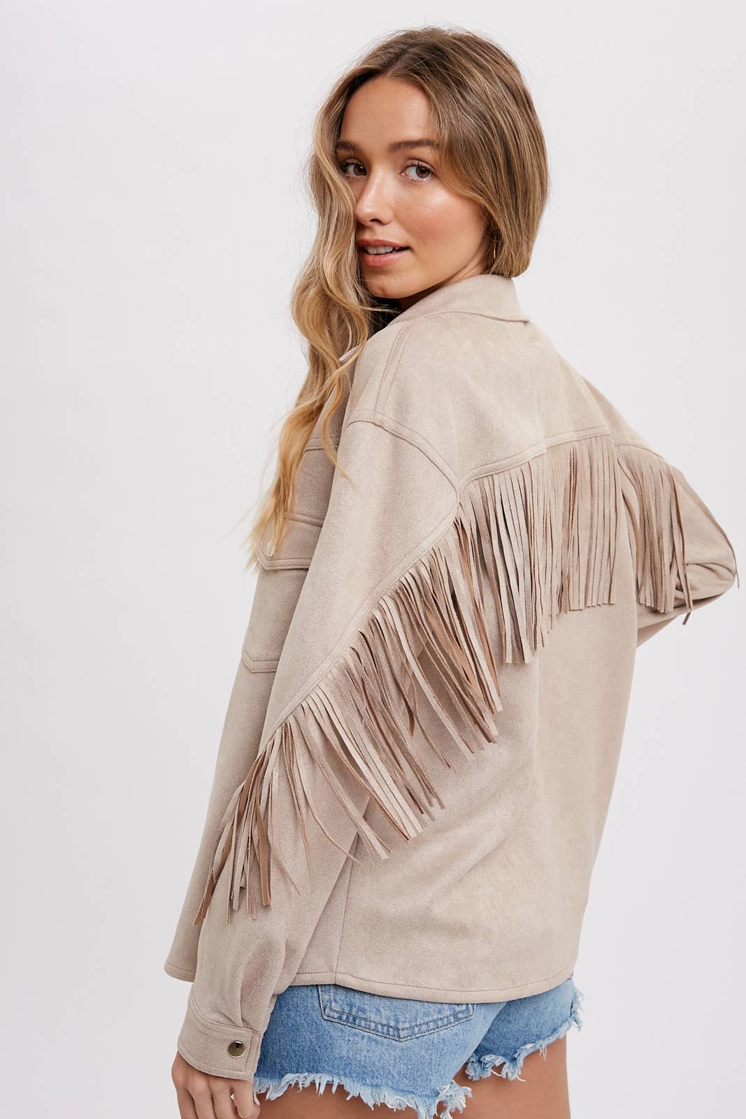 Bluivy - Wholesale Shirt Jacket/Shacket - Women's - VEGAN SUEDE FRINGED SHACKET5