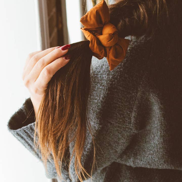 Shop Andi - Wholesale Scrunchie - Women's - Puffer Bow Scrunchie6