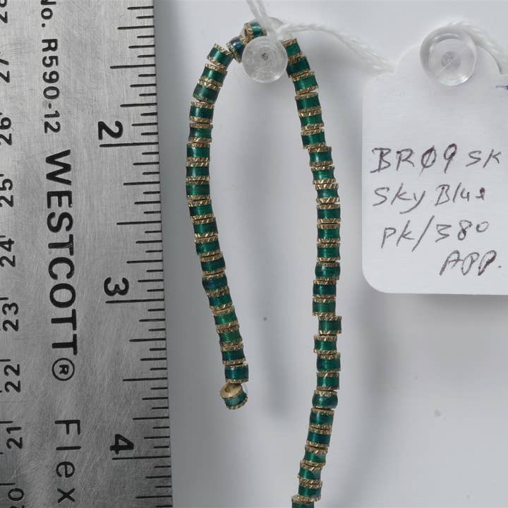 Esferas espaçadores de latão azul celeste - aprox. 380 pcs por atacado de R. Expo/Song of India