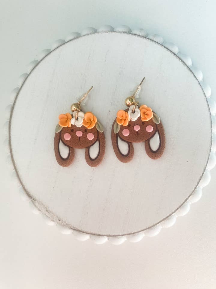 Lapin Lop français pour la vente par Boho + Ivory