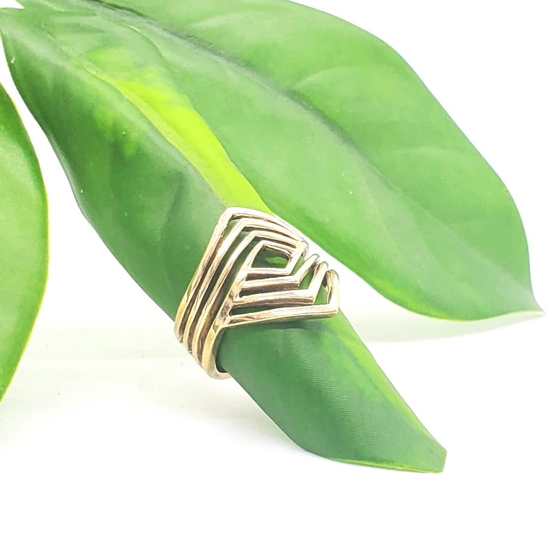 Baizaar - Wholesale Cocktail/Statement Ring - Brass Labyrinth Ring