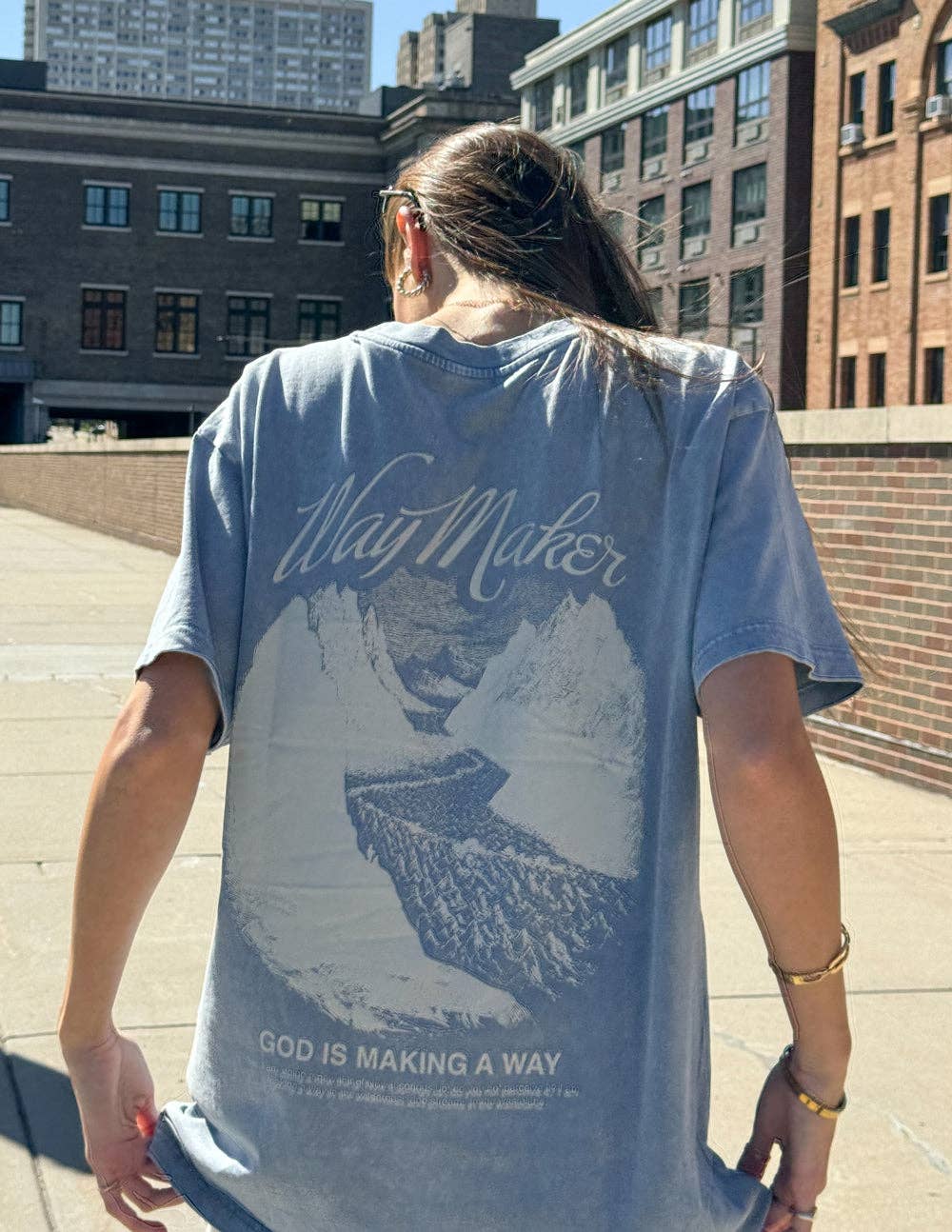 Elevated Faith – Großhandel T-Shirt mit Siebdruck – Damen – Way Maker Unisex-T-Shirt10