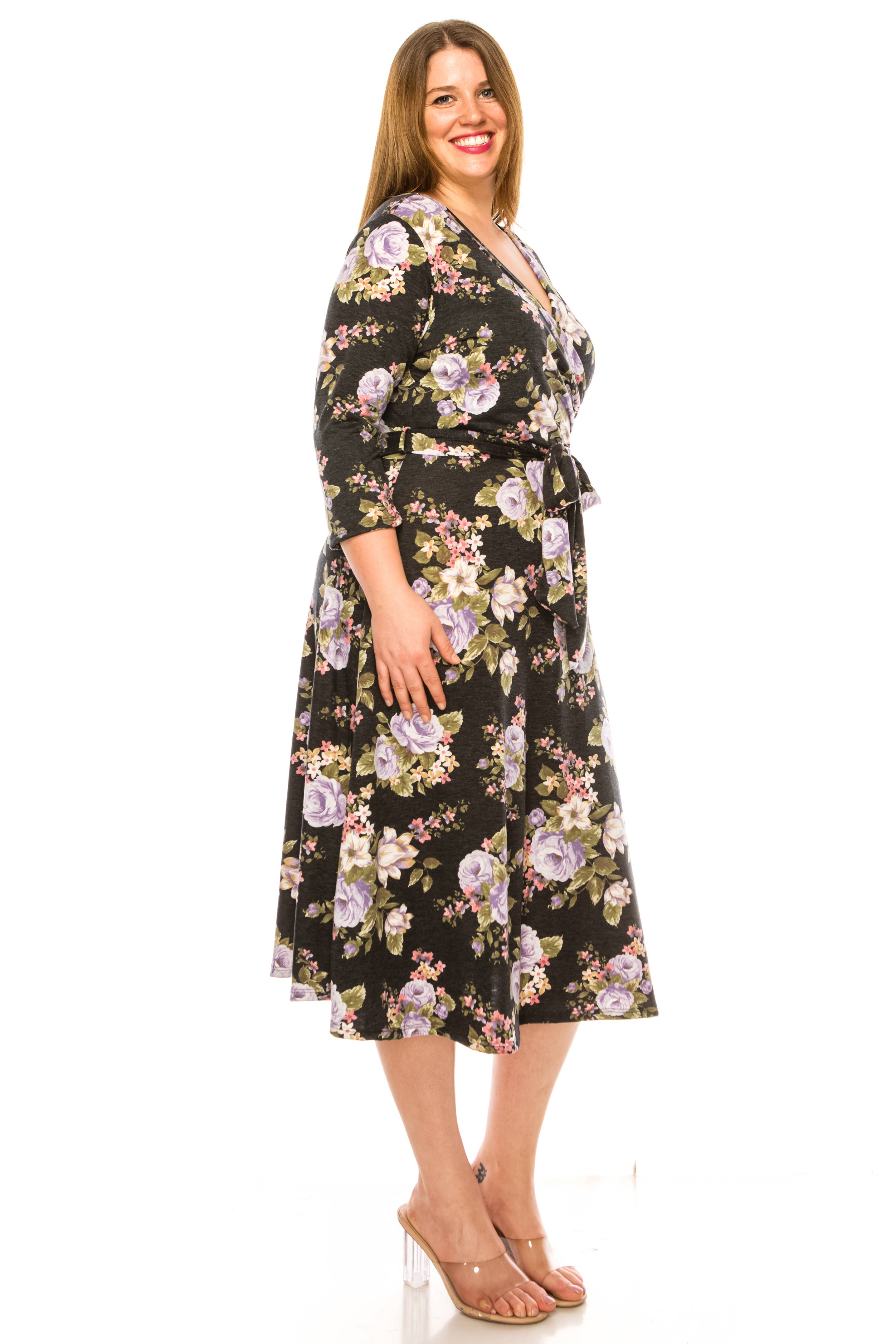 MOA COLLECTION - Vente Robe – femme - Robe portefeuille en faux imprimé à motifs floraux de grande taille pour femmes6