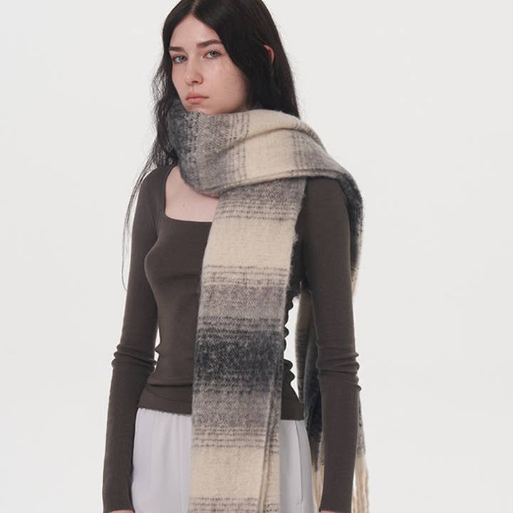 ACCITY - Wholesale Scarf - Women's - WARM AND COMFORTABLE STRIPED PLAID FRINGED SCARF_CWASC0333