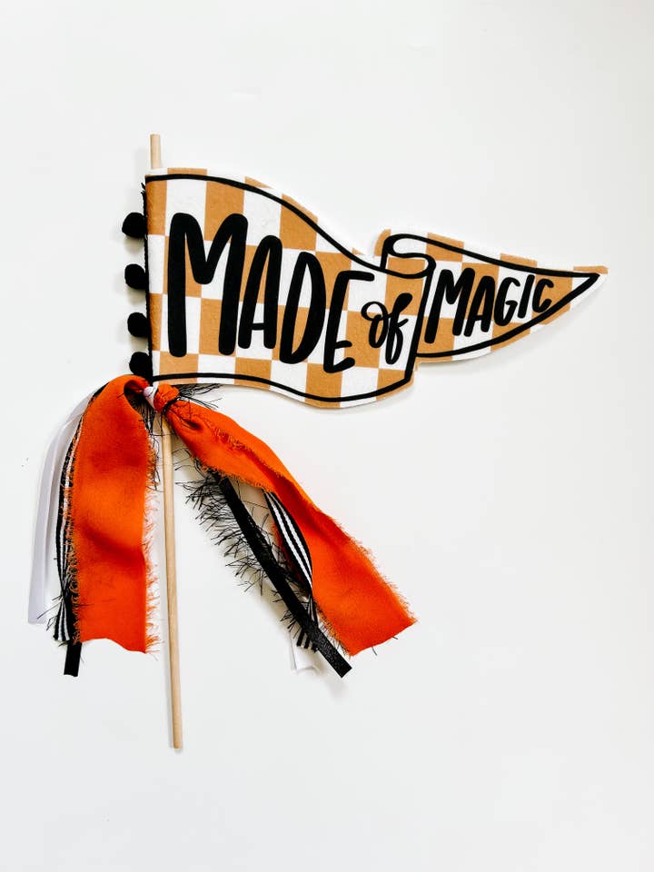 Fabriqué en fanion magique pour la vente par Goldie Letter Company