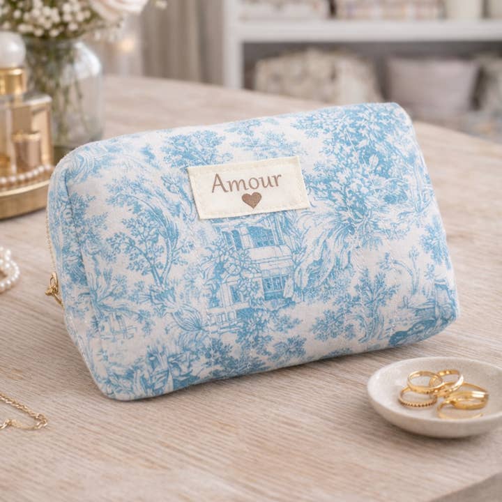Pochette « Amour » – 100% coton pour la vente par Reference Mode
