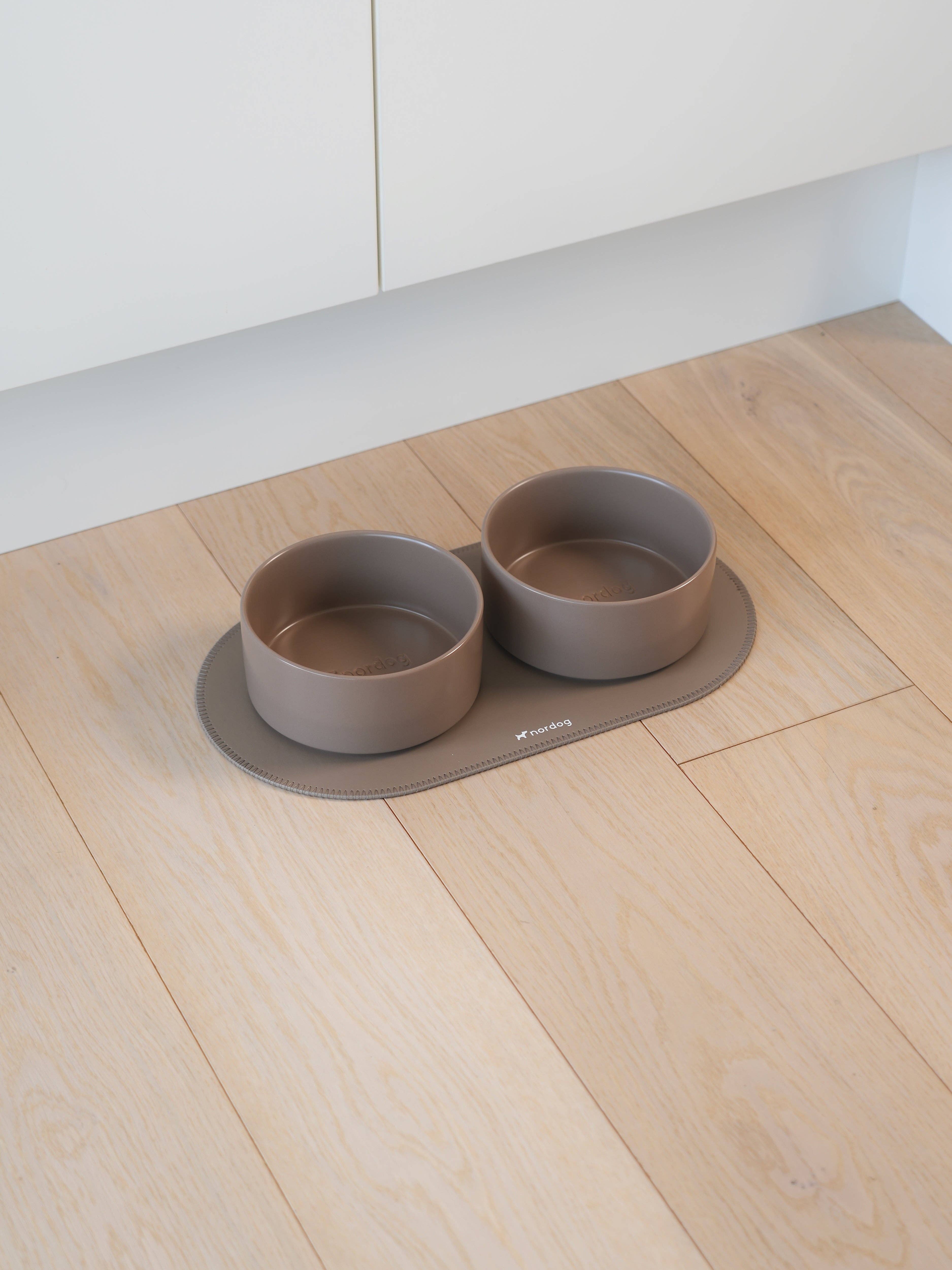 Nordog – wholesale Matmatta för husdjur – Hund – Rund bordstablett för matskålar till hund (kakao)2