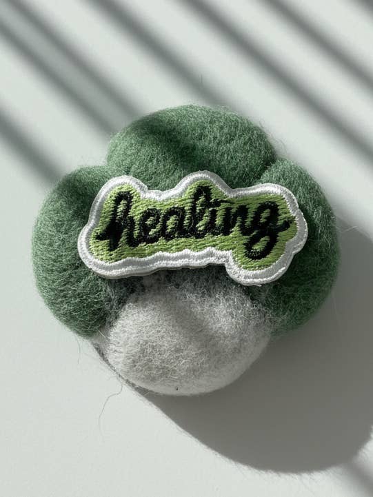 Healing Patch Wool Magnet for wholesale by Woobbi