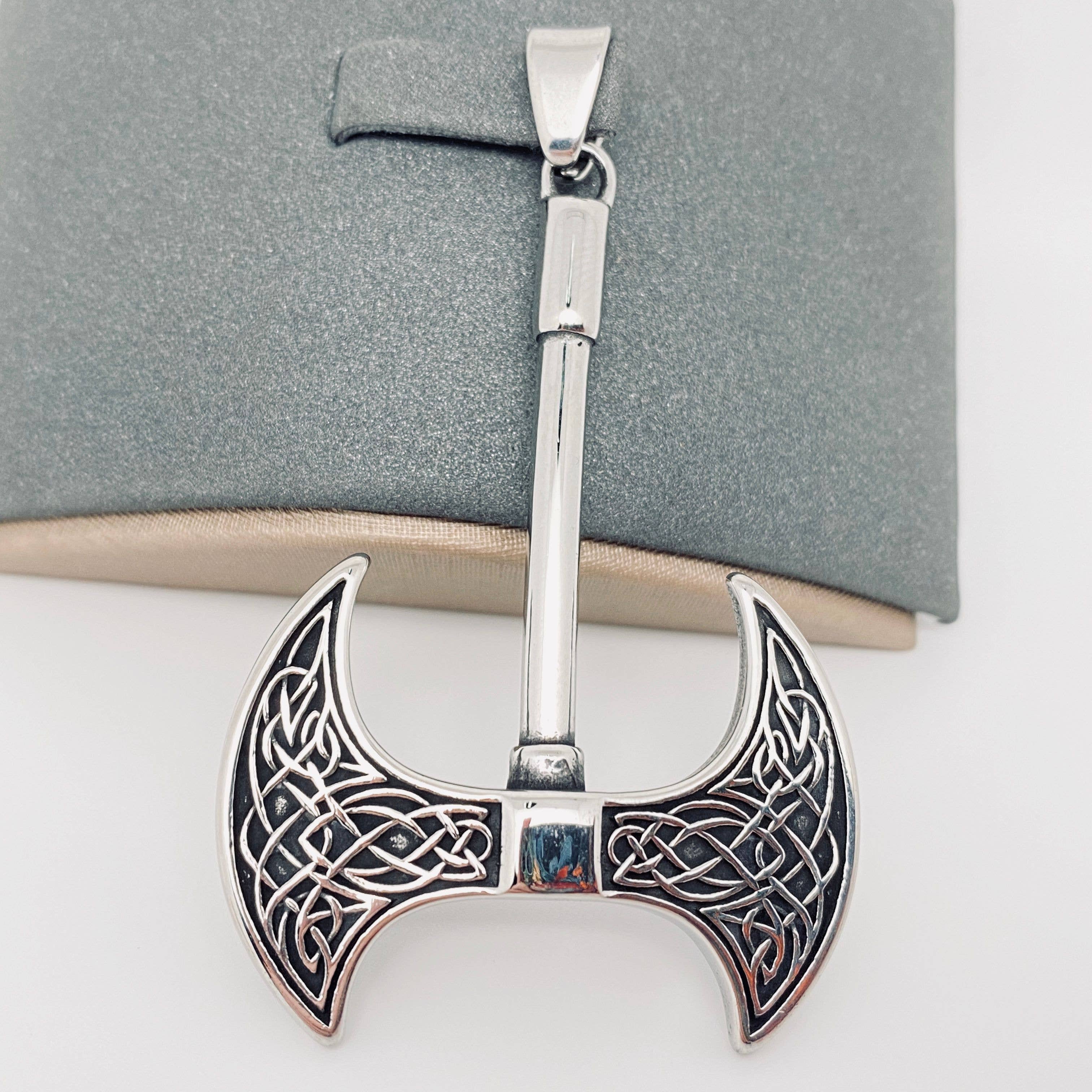 Mio Queena - Wholesale Craft Supplies - Multi Style of Exquisite Stainless Steel Pendant - MJ/MNP50