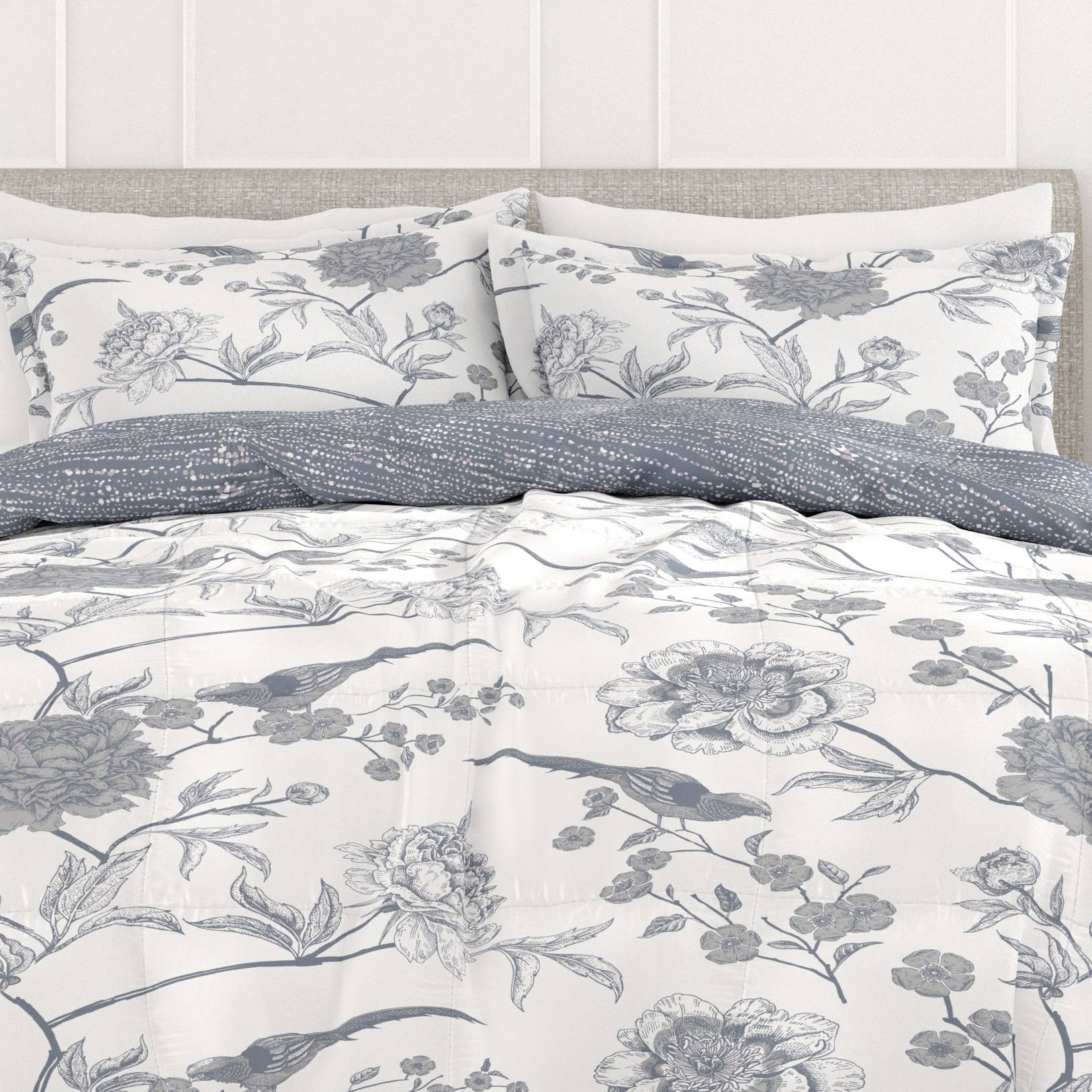 Bleu Clair Ensemble de couette réversible Down Alt Molly Botanicals en vente sur Faire2